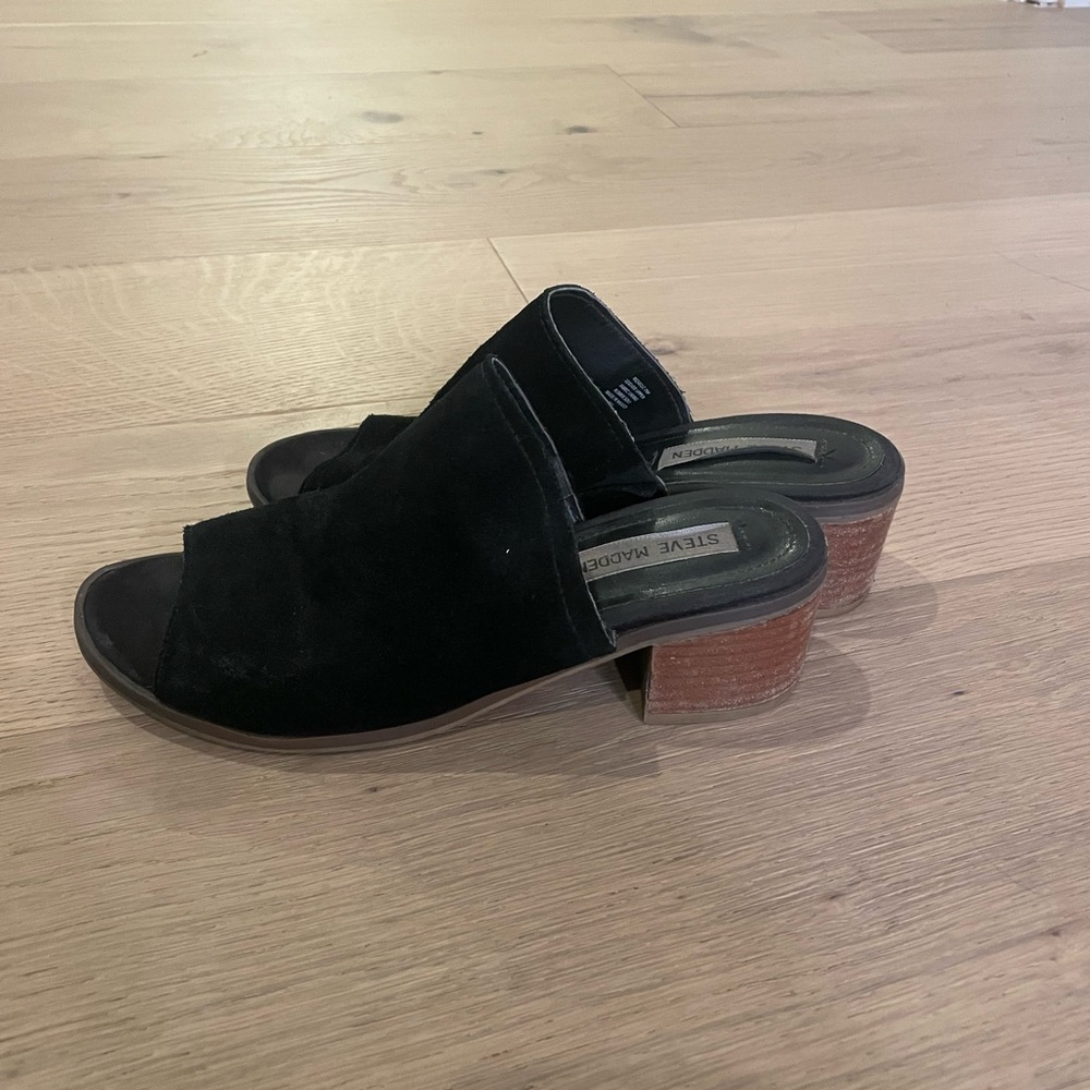 Steve Madden sandals